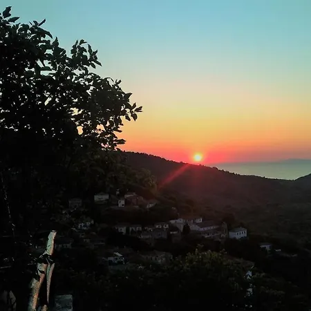 Oikia Panorama Vakantiehuis Promirion